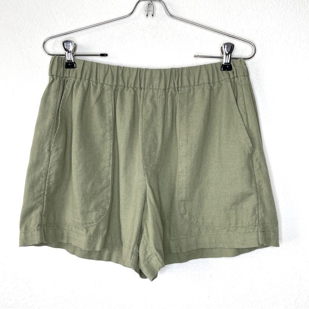 Banana Republic Desert Thyme Green Linen Blend Easy Short Coastal